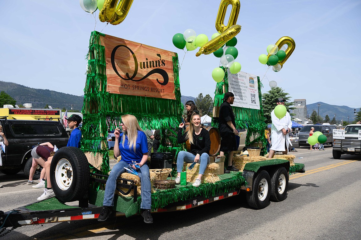 The Quinn's Hot Spring Resort float in the Plains Day parade. (Tracy Scott/Valley Press)