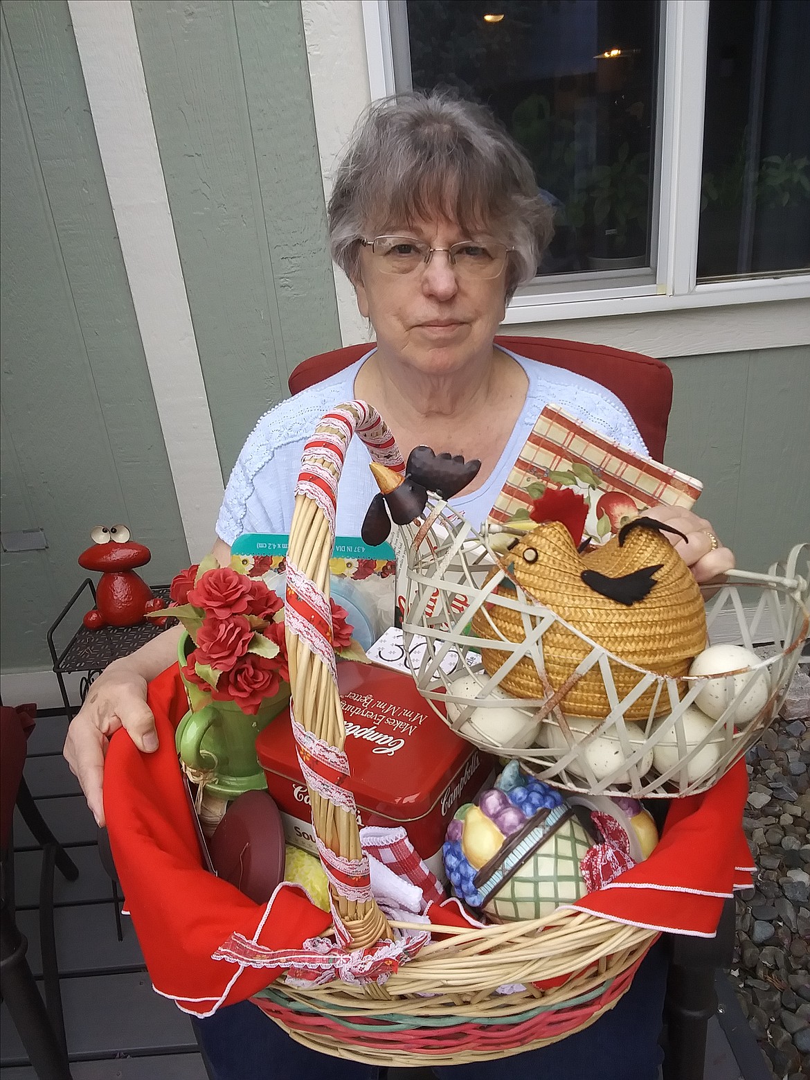 Sandi Wright won a chicken-themed raffle basket.