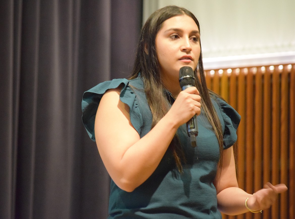 Dilsia Gonzalez, a case manager with the nonprofit Latino Civic Alliance, talks about working with youth in Central Washington during Thursday’s gang prevention town hall.