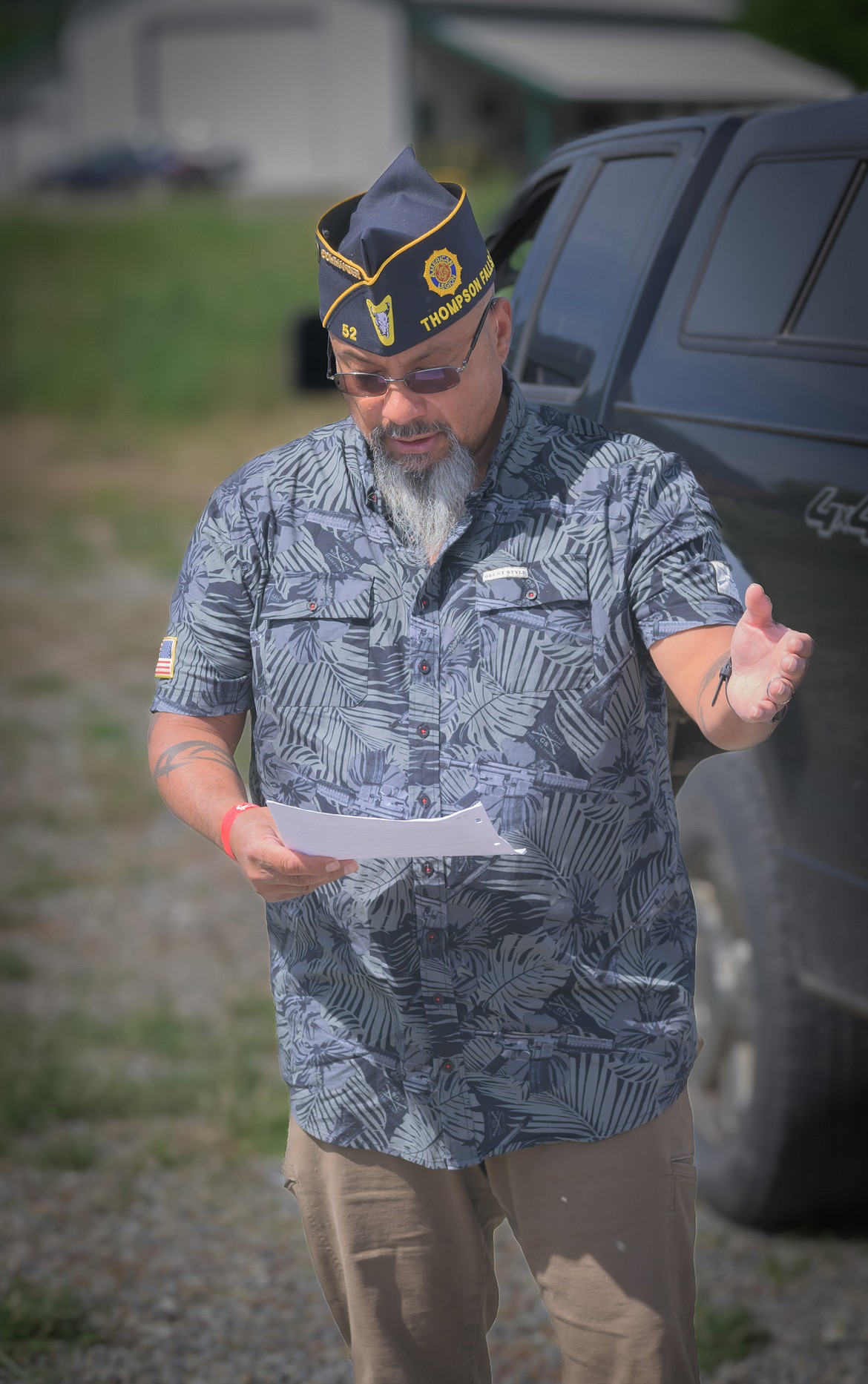 American Legion Post Commander Steve Roque at a flag retirement ceremony. (Tracy Scott/Valley Press)