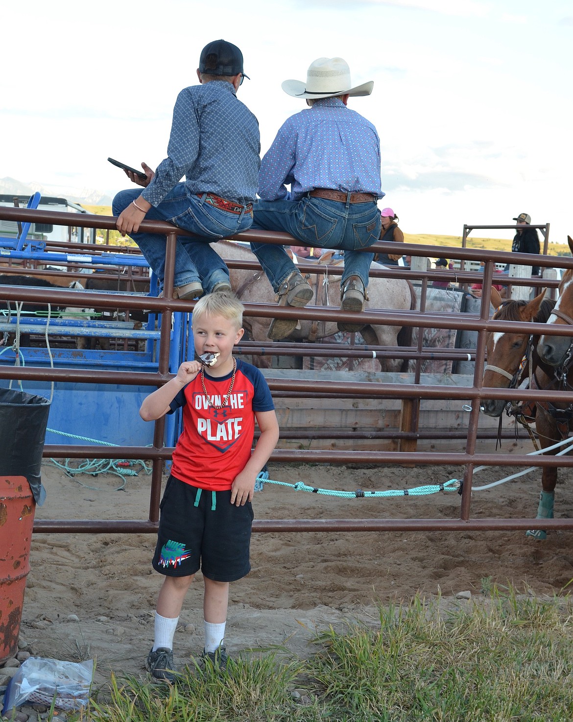 There's always time for ice-cream, even in the midst of a rodeo. (Kristi Niemeyer/Leader)