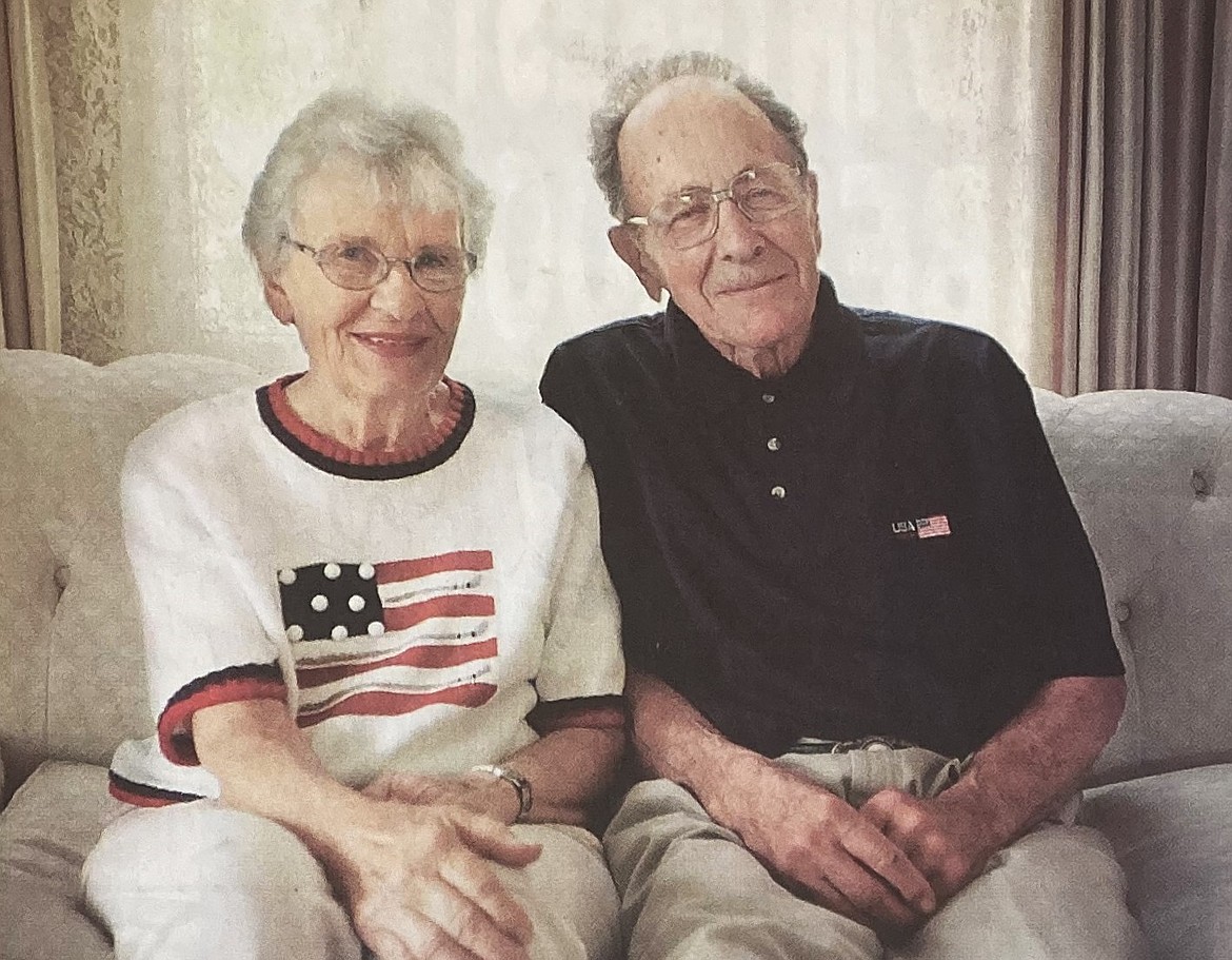 Doctors Don and Jane Gumprecht were grand marshals of the 2004 Fourth of July Parade.