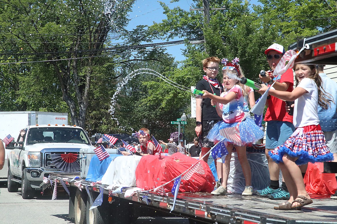 Rooting on the Fourth Bonner County Daily Bee