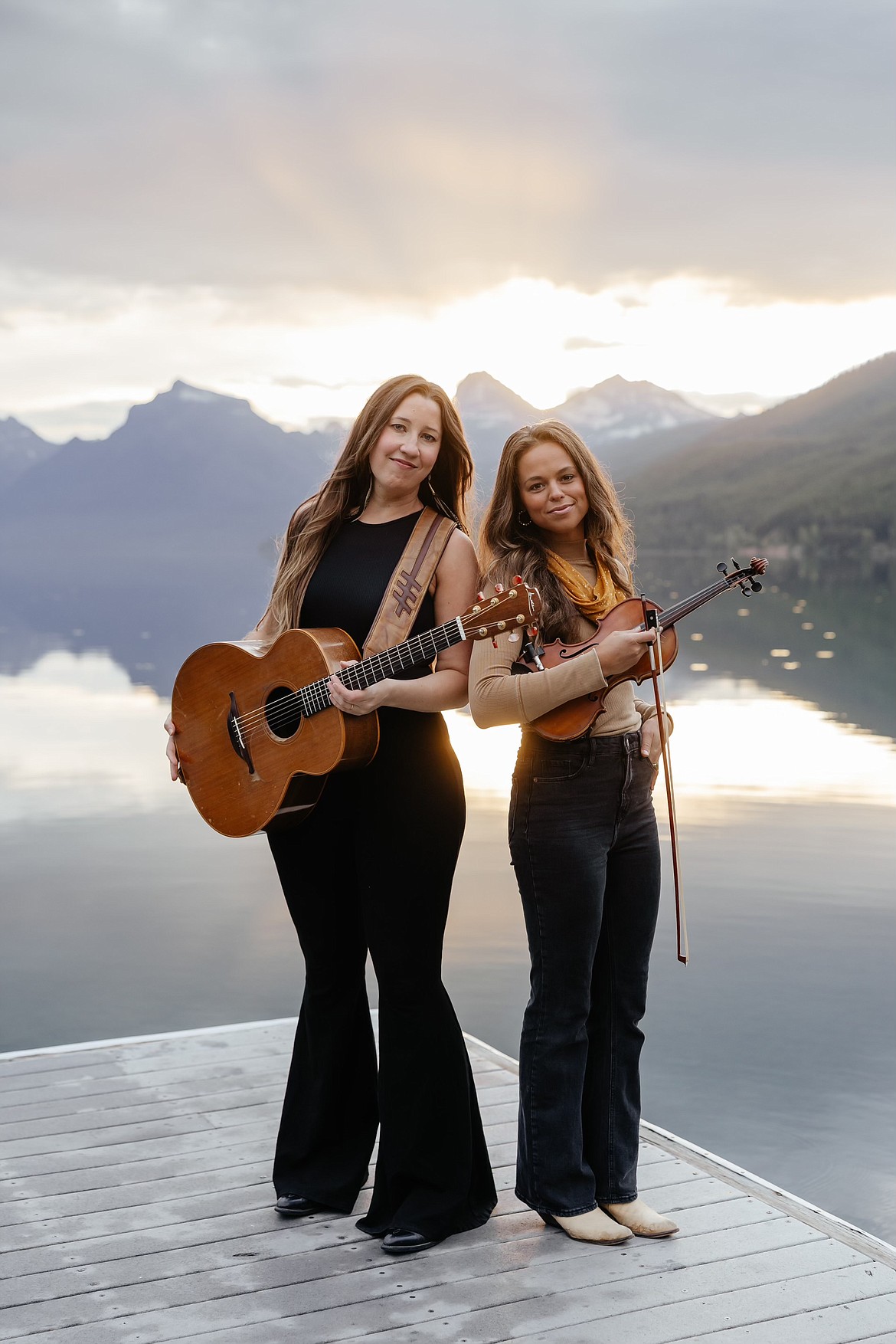 Michelle Rivers, right, and Hannah King make up the Northwest Montana duo of Denim Gold. (Photo courtesy Leah Lamberson Photography)