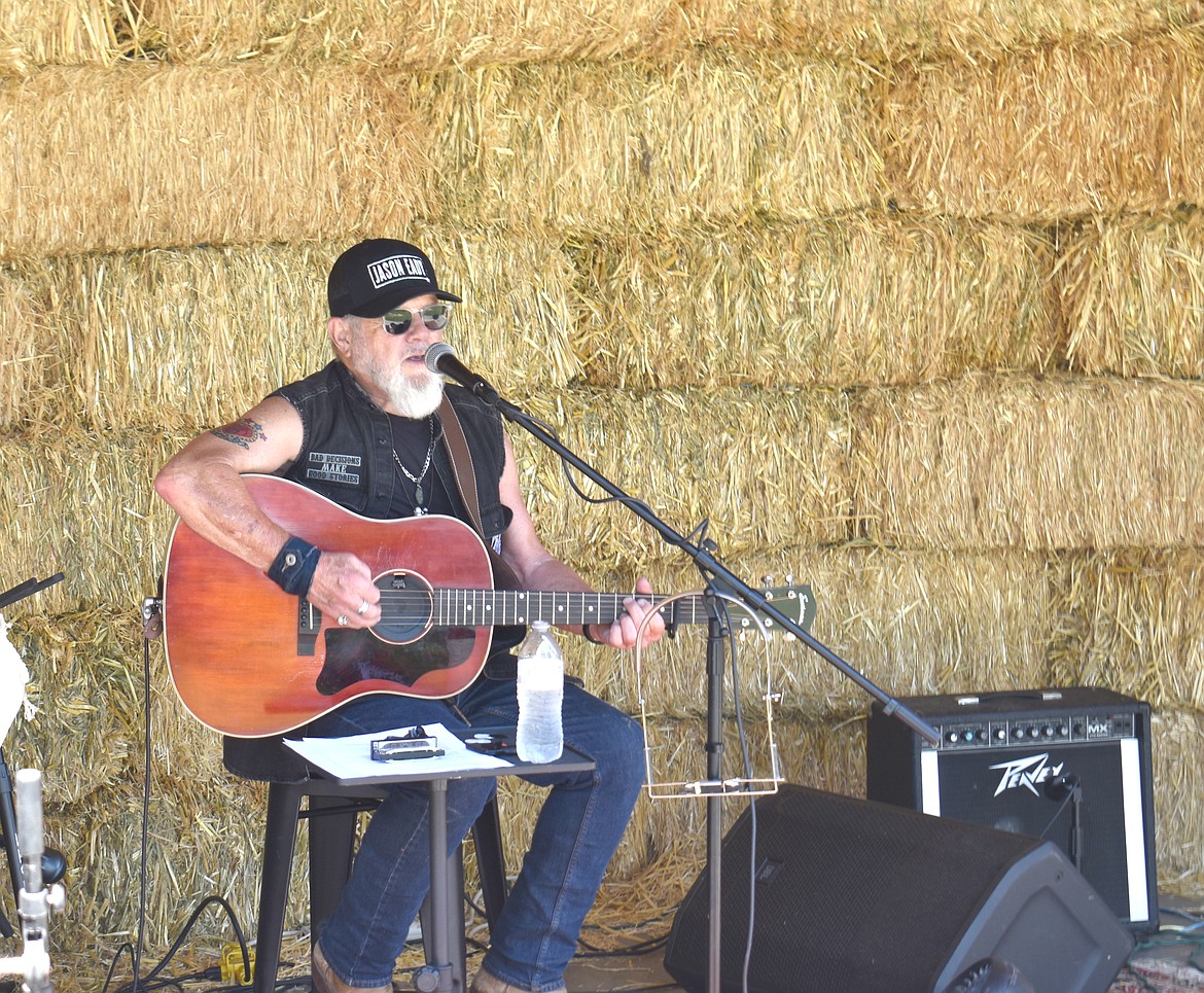 Singer-songwriter Billy Stoops performs at the Soap Lake Food and Folk Festival Saturday.