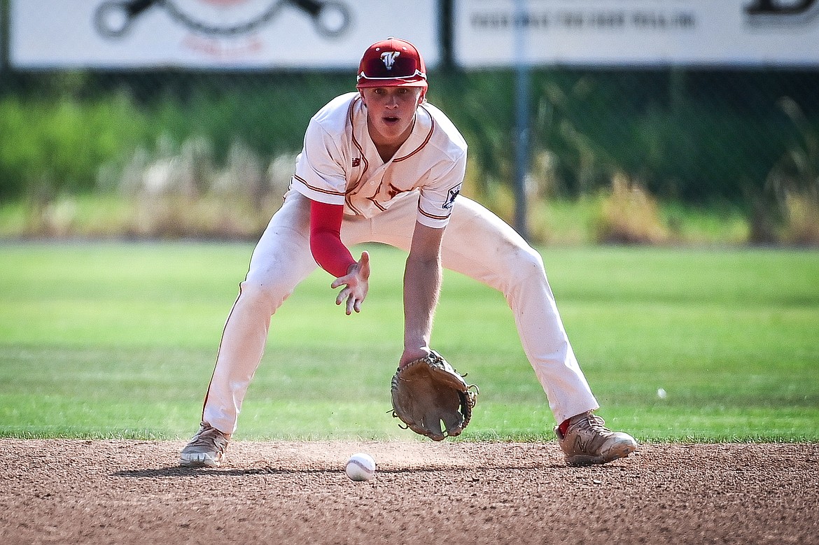 Kalispell second baseman Carter Schlegel (5) fields a grounder against Great Falls at Griffin Field on Friday, July 26. (Casey Kreider/Daily Inter Lake)