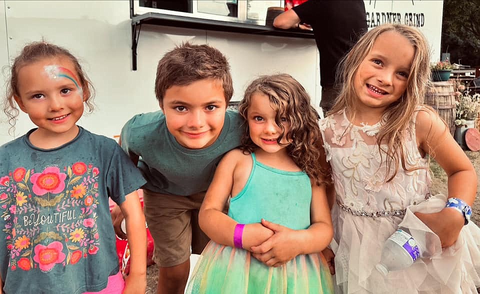 Kids excited for the a day at the fair. Photo by Ashley Tauber.