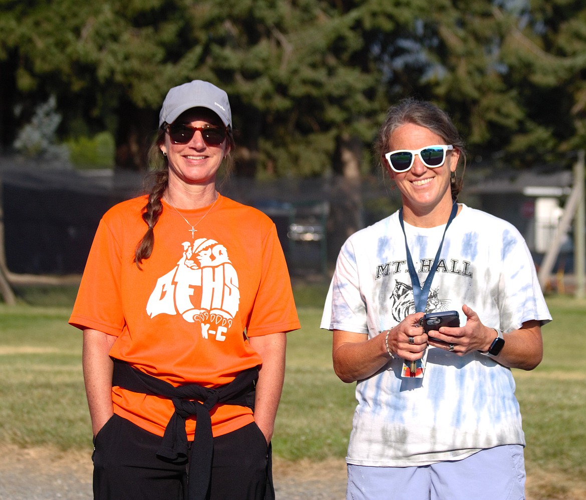 Bonners Ferry XC coaches (left) Assistant Coach Alethia Ussher and (right) head coach Lyndsay Hart.