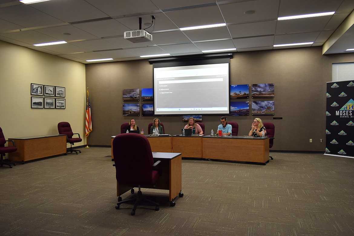 The Moses Lake School Board interviewed five candidates for the vacant board position on Tuesday night.