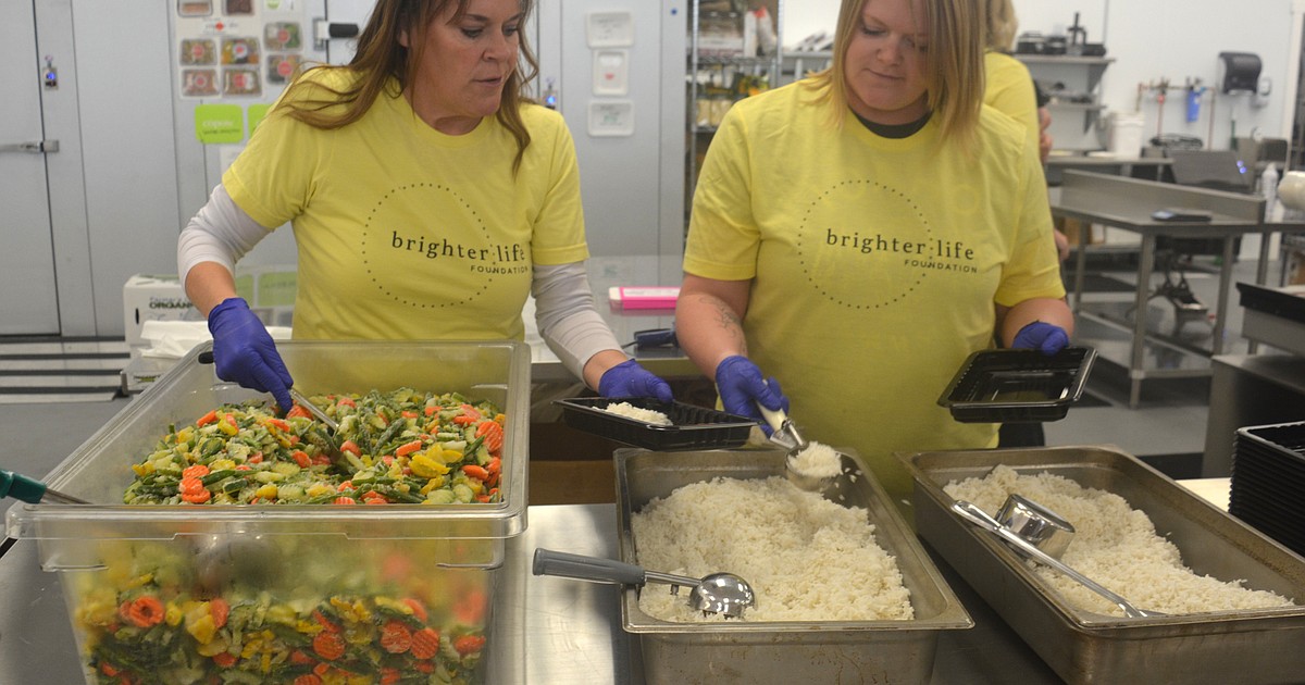 Volunteers fight food shortages | Coeur d'Alene Press