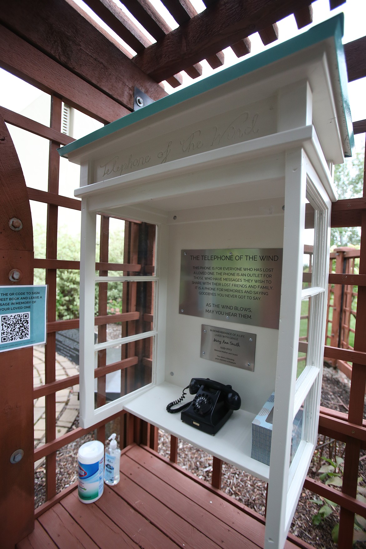 The new Telephone of the Wind was unveiled Thursday at Hospice of North Idaho. While not attached to a live phone line, the rotary phone serves as a tool to help those experiencing grief share messages and goodbyes with loved ones who have died.