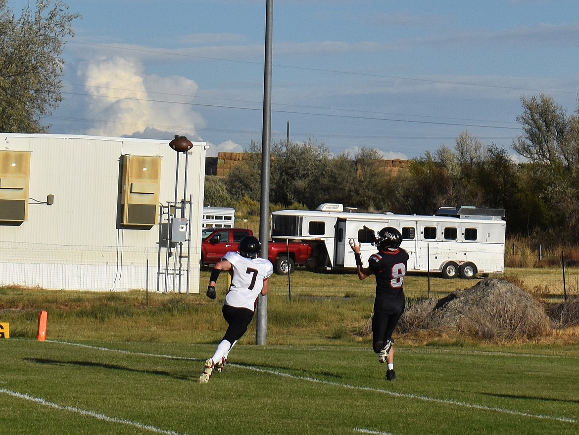 The Almira/Coulee-Hartline Warriors defeated Garfield-Palouse 54-28 on Saturday, compiling nearly 500 yards of total offense and forcing three Viking turnovers.