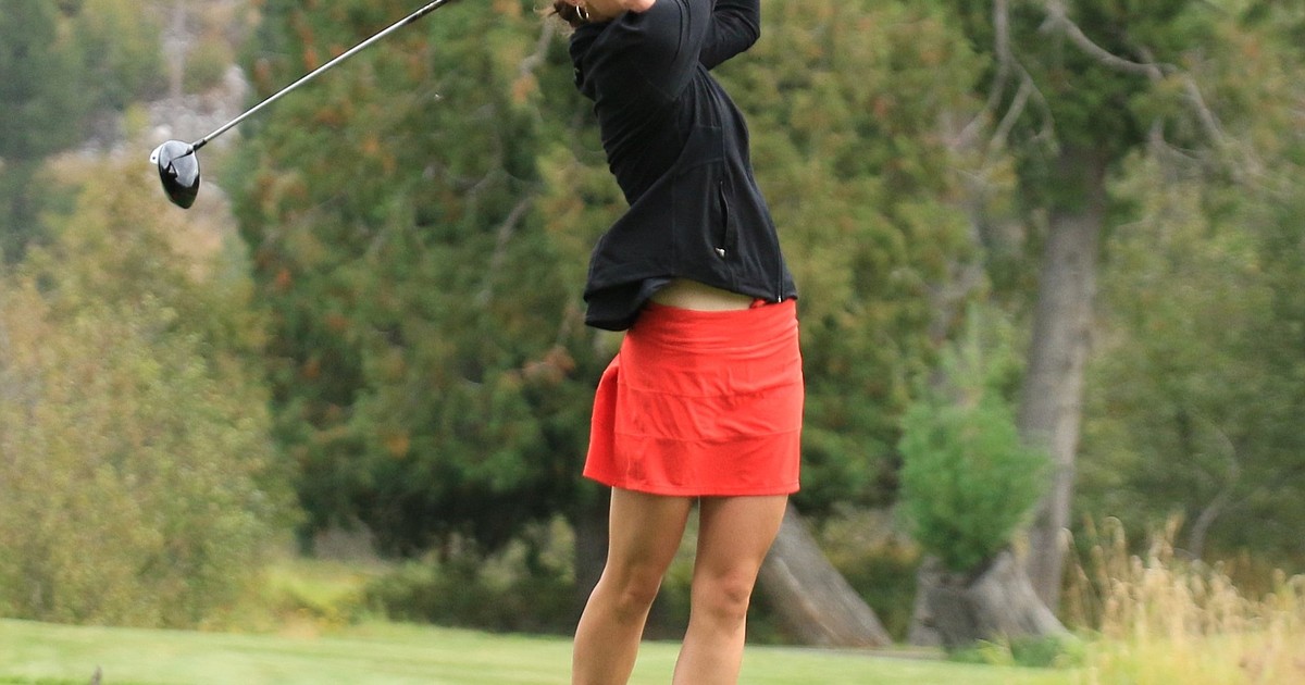 PREP GOLF: Mire leads Lady Bulldogs to crushing victory at The Links