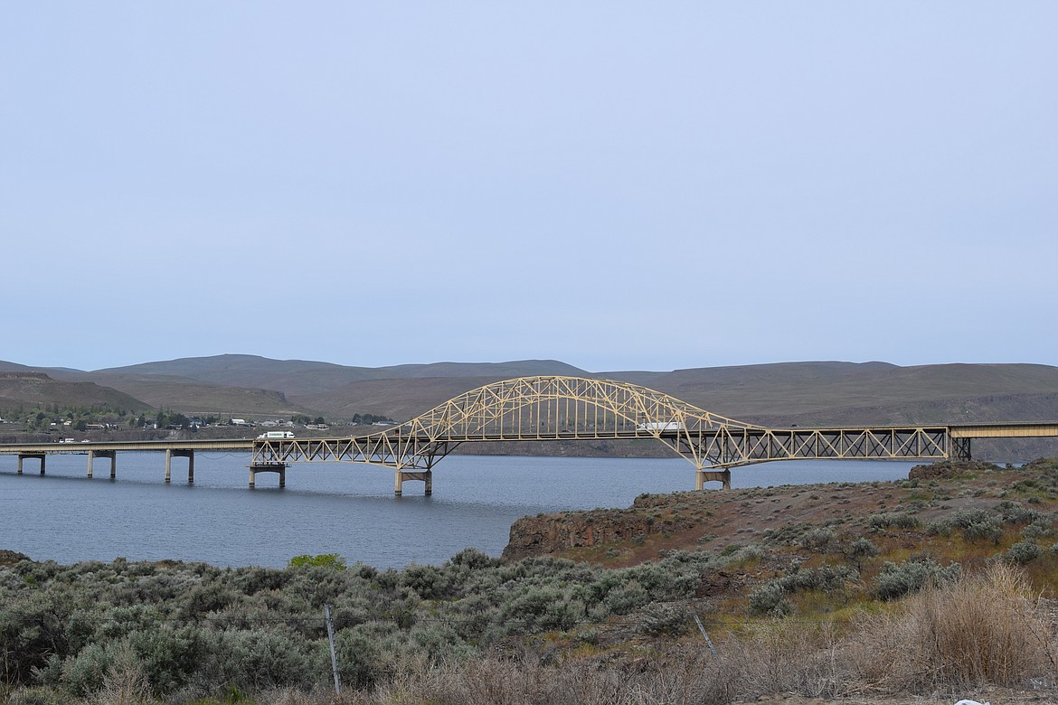 The first year of construction on the Vantage Bridge, pictured, will wrap up Nov. 1. Those traveling to the West Side over the weekend may want to allow for some extra time and use GPS devices to verify the fastest route.