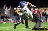 Vikings overcome errors, Bulldogs