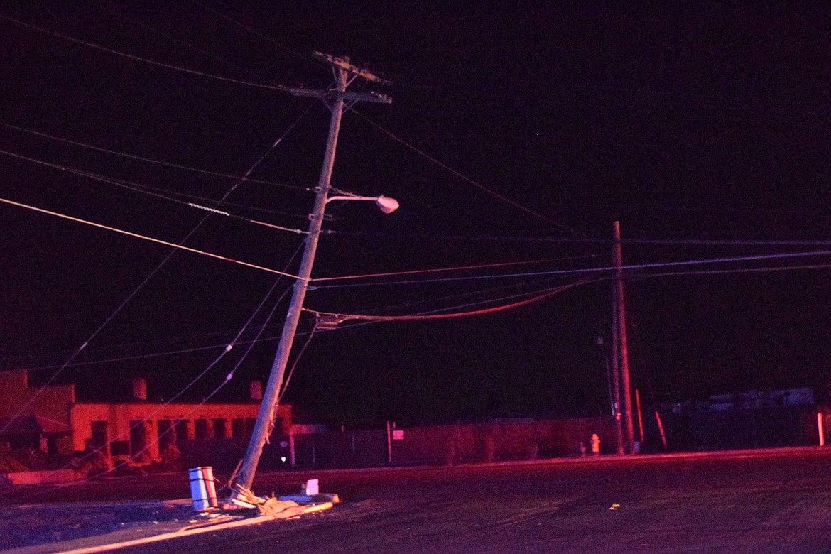 Damage to this power pole caused hundreds of Moses Lake residents on the peninsula to be without power Friday evening.