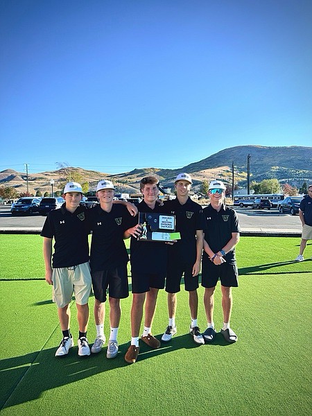 Whitefish boys golf team takes second at Western A Divisionals. (Photo provided by Shaun Forrest)