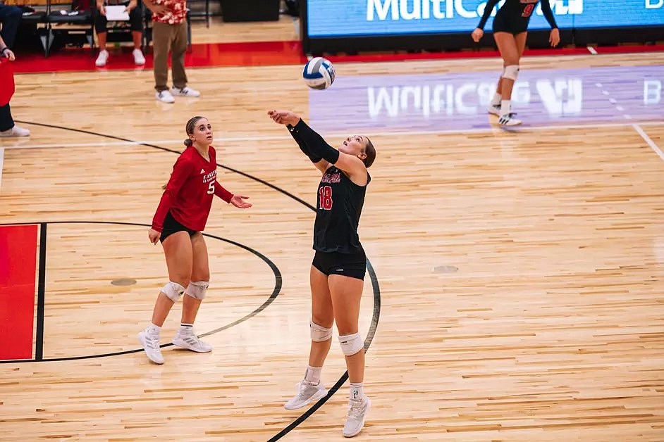 Eastern Washington’s volleyball team hosts Weber State Saturday at 11 a.m. in a Big Sky matchup.