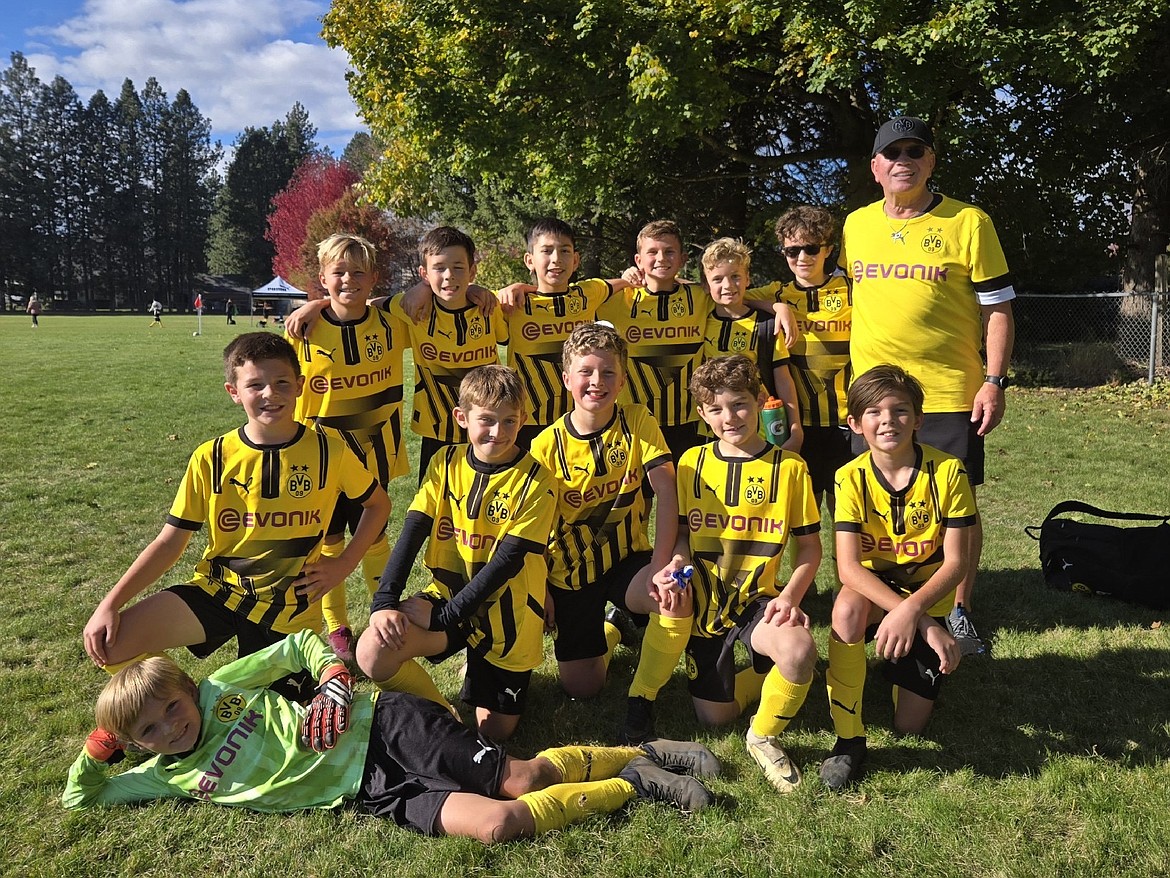 Courtesy photo
The BVBIA CDA Boys U11 Yellow soccer team hosted the SOZO FC B14 Gold on Saturday afternoon, losing 5-0. In the front is Ezra Herzog; second row from left, Carter Marine, Samuel Mojzis, Thatcher Lechleitner, Luke Johnson and Griffin Curry; and back row from left, Jett Crandall, Jack Harrison, Andres Lujan, Ben Erickson, Landon Skiles, Graysen Higgins and coach John O’Neil.