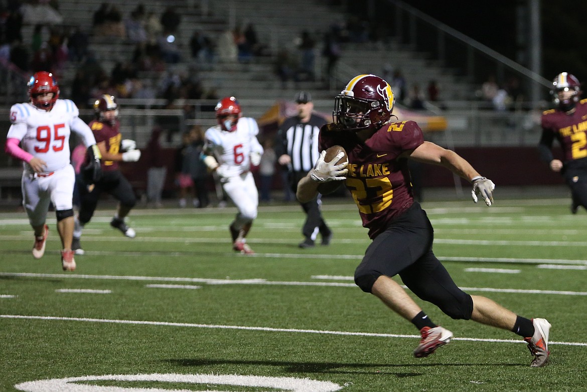 Moses Lake won the Columbia Basin Big 9 after defeating Davis 57-6 at home Friday night. The Mavericks have won eight straight games.