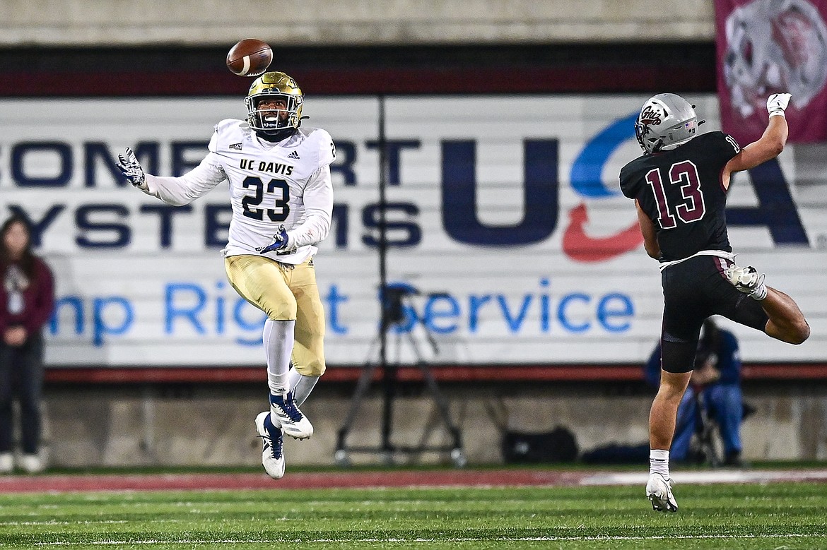 UC Davis tight end Winston Williams (23) makes a juggling catch in the second quarter against Montana at Washington-Grizzly Stadium on Saturday, Nov. 9. (Casey Kreider/Daily Inter Lake)