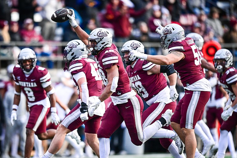 PHOTOS: Griz, Fife rally in second half for 28-17 win over Portland State