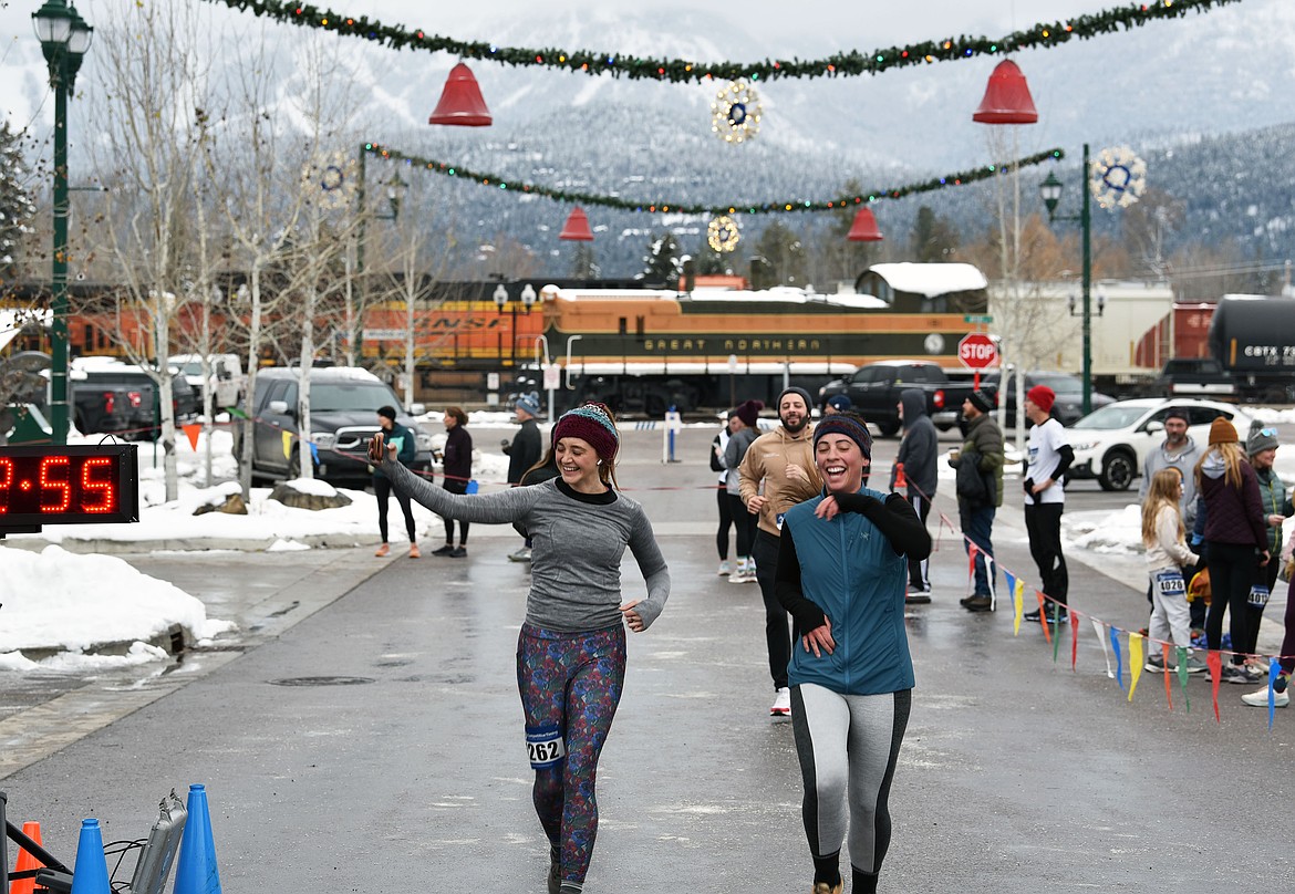 Well over 1,000 people participated in the North Valley Food Bank's 15th Annual Whitefish Turkey Trot on Thursday, Nov. 28. (Kelsey Evans/Whitefish Pilot)