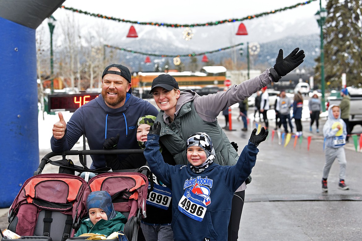 Well over 1,000 people participated in the North Valley Food Bank's 15th Annual Whitefish Turkey Trot on Thursday, Nov. 28. (Kelsey Evans/Whitefish Pilot)