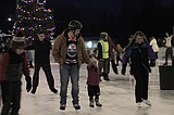 Outdoor ice rink opens in Ponderay