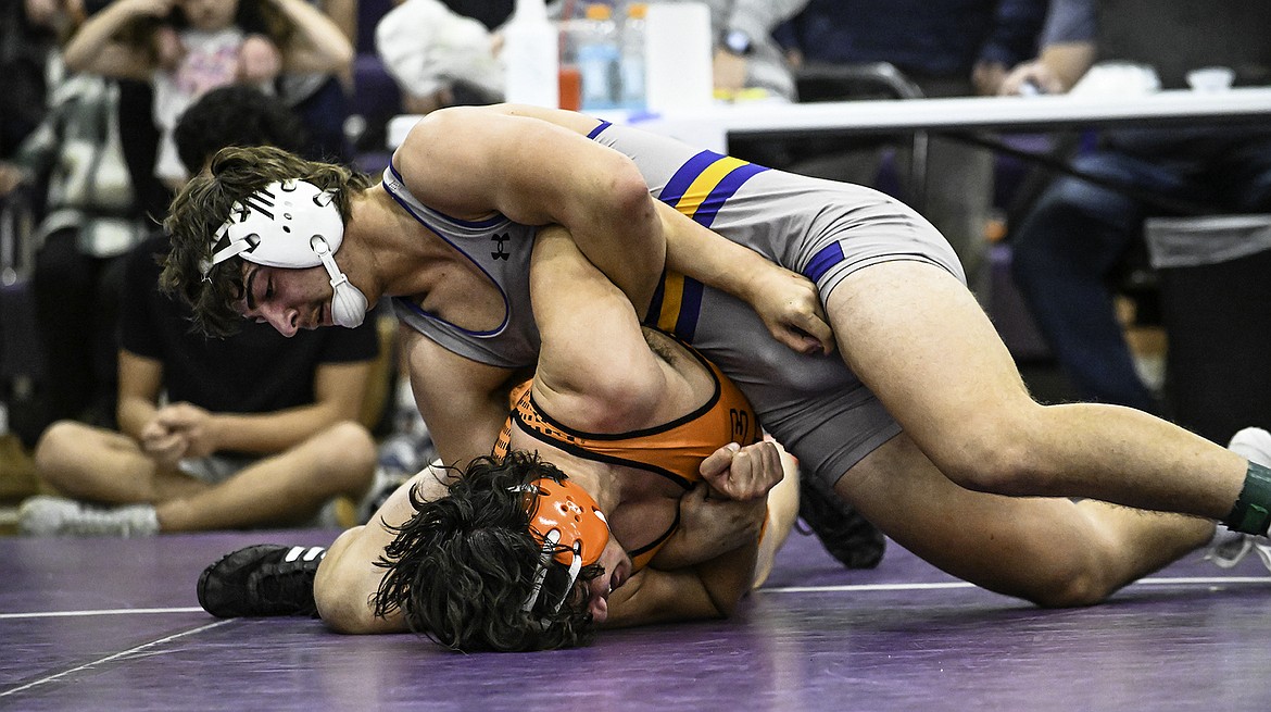 Libby's Ian Thom has his opponent under control at the Owen Invitational in Polson Saturday, Dec. 7, 2024. (Seth Anderson Photography)