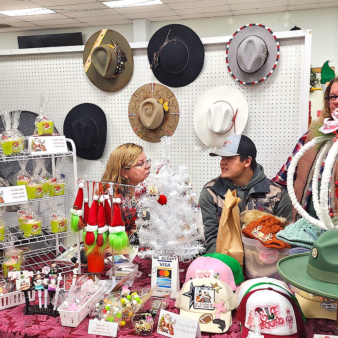 Vendors at the Christmas Market had interesting and unique items for last-minute Christmas gifts. (Berl Tiskus/Leader)