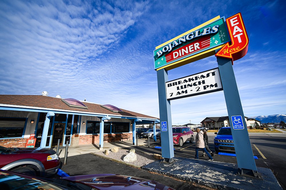 1222_LOC_DIL_Bojangles_Diner-7.jpg.1000x