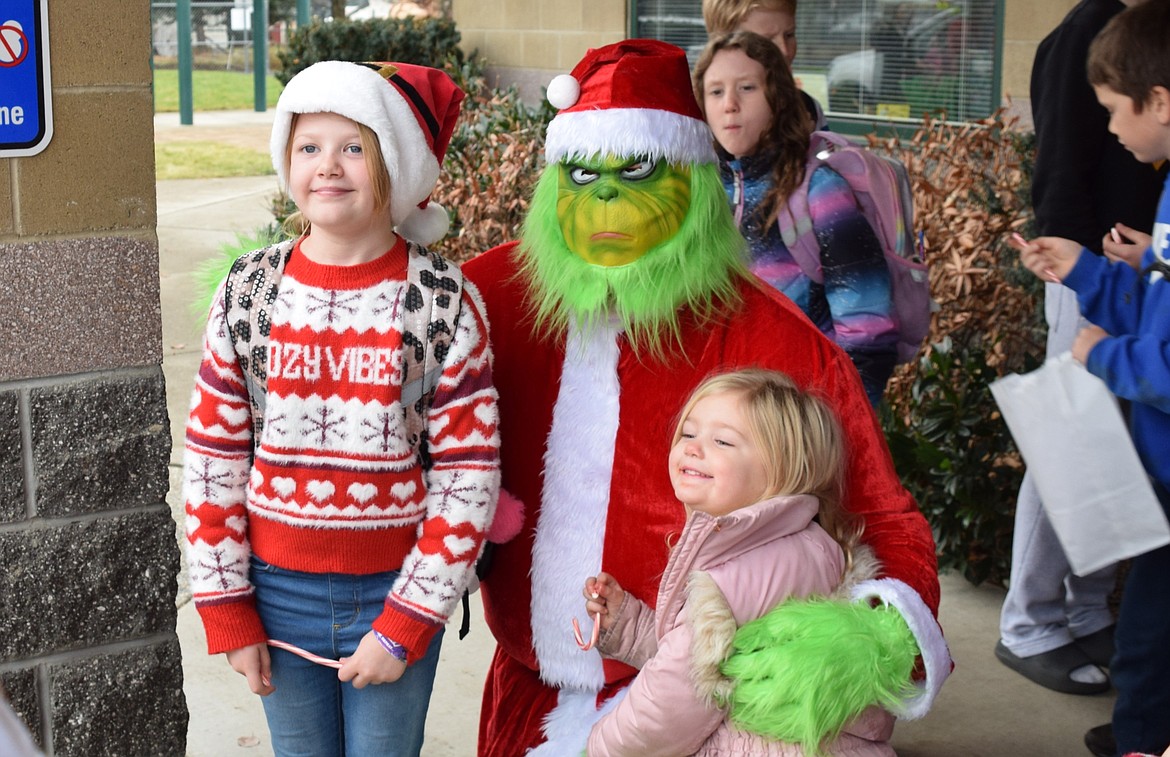 Dalton Elementary School kids had a surprise visit from Santa and other beloved Christmas characters as they left school for their holiday break Friday.