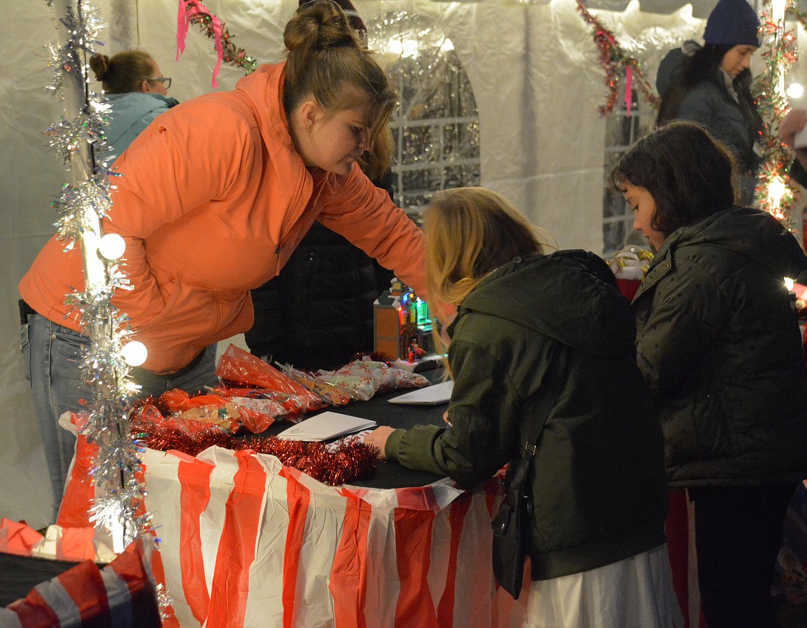 Children wrote letters to Santa and recieved a goodie bag in return. (Mineral Independent/Amy Quinlivan)