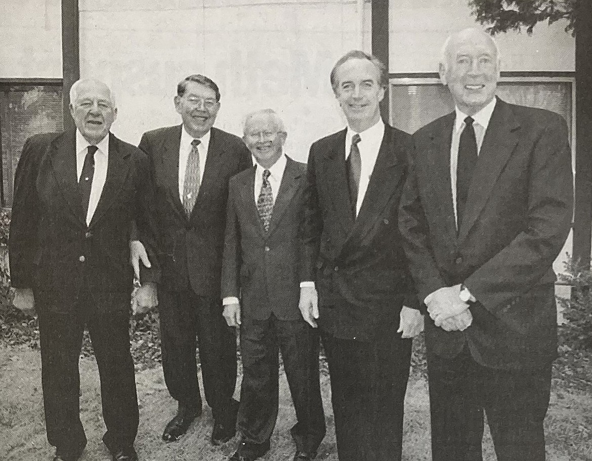 In 1999, Gov. Dirk Kempthorne and four former governors attend Jim Stoicheff’s funeral, from left, Don Samuelson, John Evans, Phil Batt, Kempthorne and Cecil Andrus.