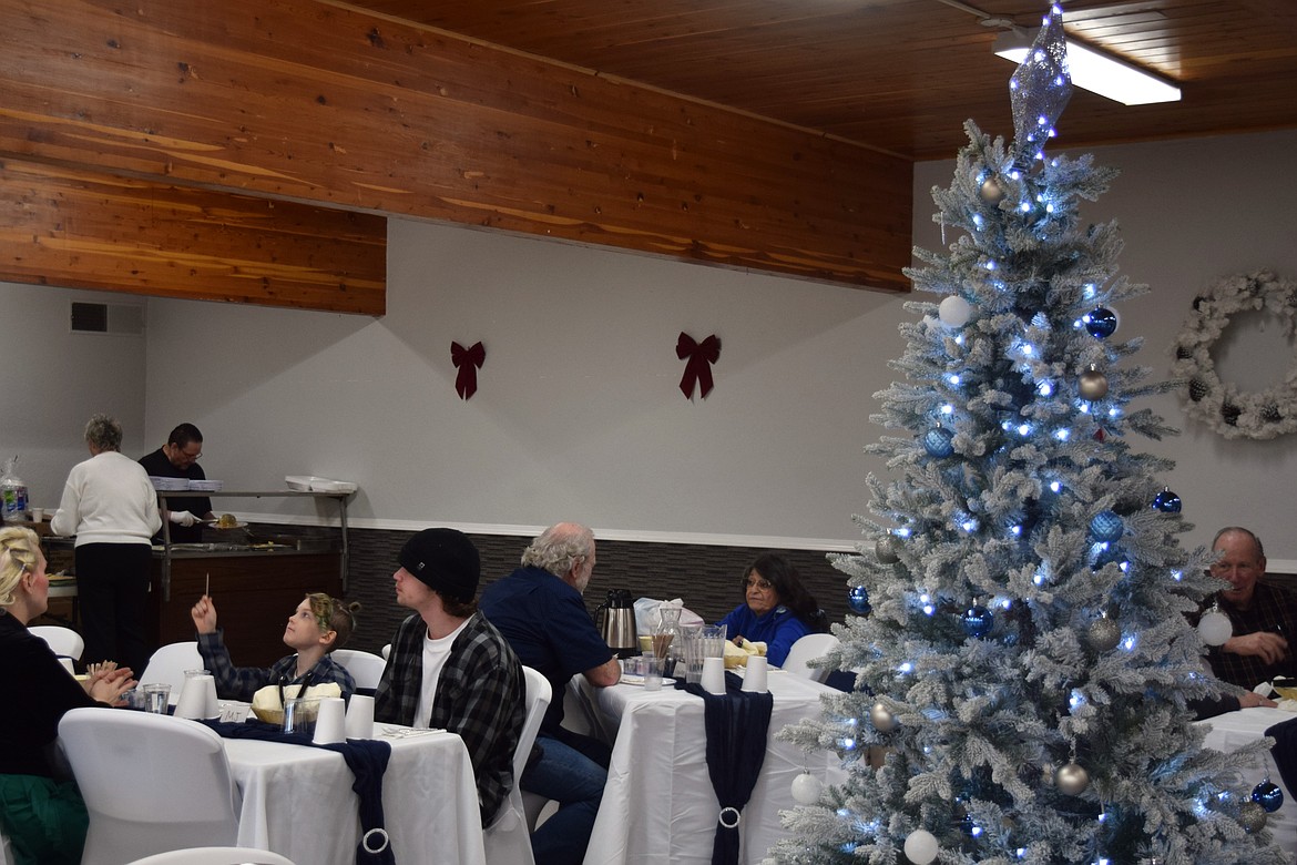 The Altar Church had a warm, festive ambiance for Wednesday's free Christmas dinner.