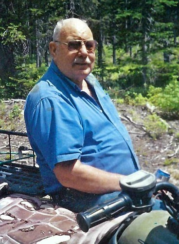 James (Jim) Marvin Harris, 87