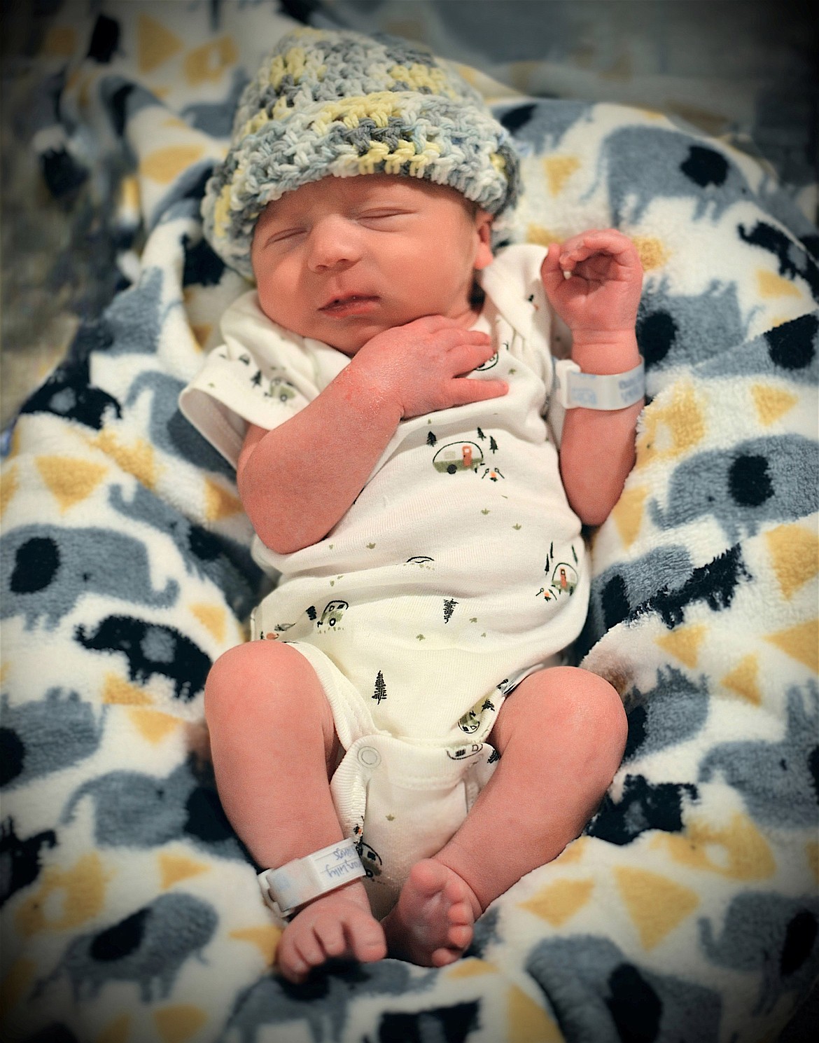 WesLee Robert Linderman was born Jan. 9 at the New Beginnings Birth Center in Ronan to Dillon and Lilly Linderman of Polson. He measured 5 lbs., 15 oz. and 18.5 inches long. His paternal grandparents are Jon and Kim Linderman of Ronan, and maternal grandparents are Roger Jensen of Thompson Falls and Dawn Atchley of Charlo. WesLee joins siblings Colter and Mae.