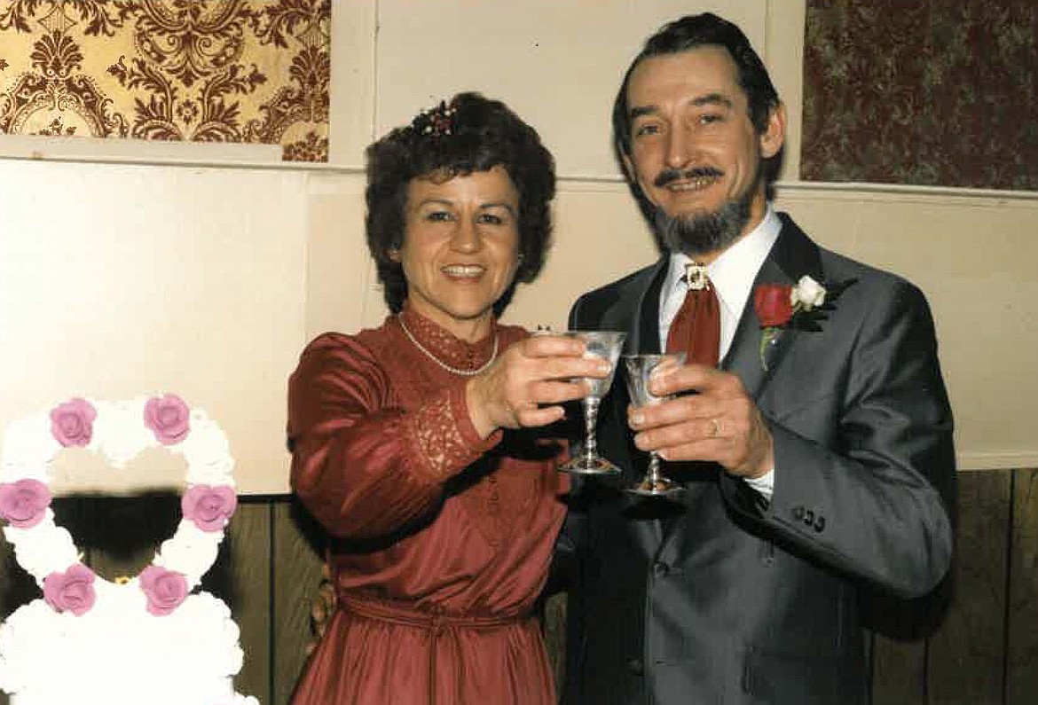 Mark and Dorothy Gutgsell, 40th Anniversary