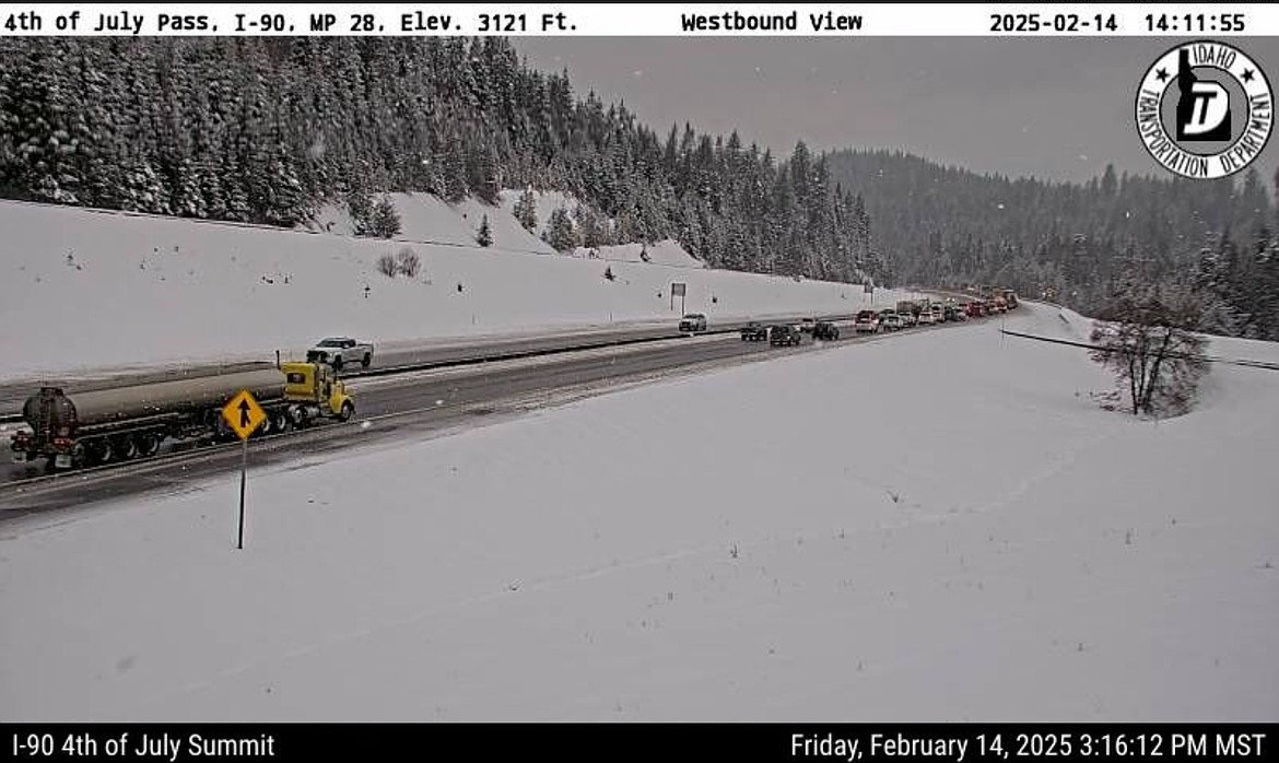 Idaho 511 traffic camera shows traffic stopped on westbound I-90 on the Fourth of July Pass as of 2:25 p.m.