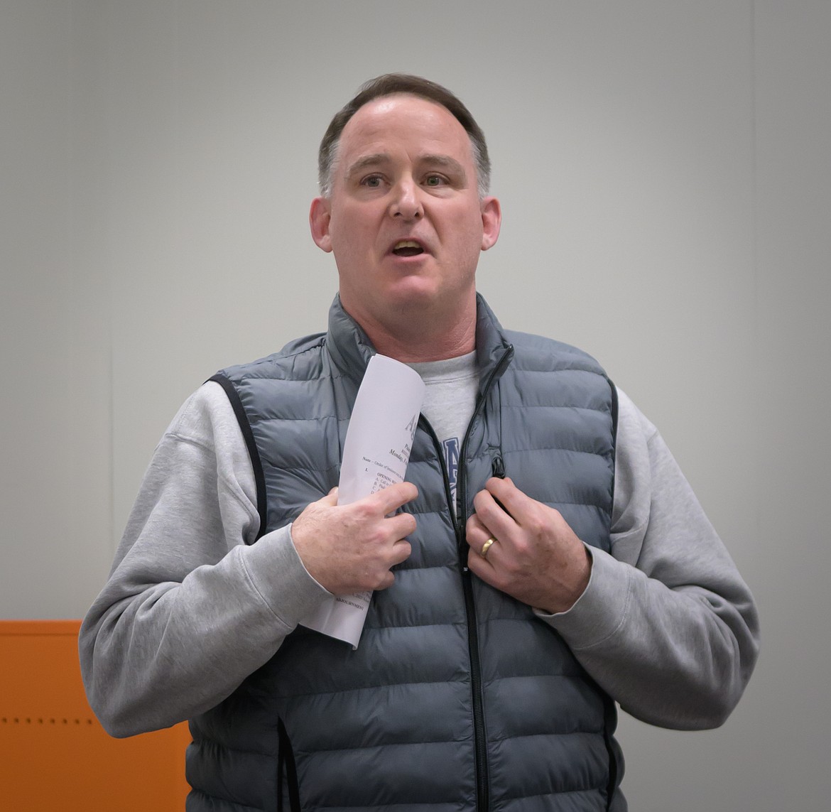 Mike Cole speaks at the Plains School Board meeting last week. (Tracy Scott/Valley Press)