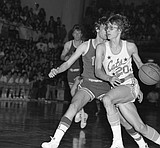 Yesterdays: Finberg scores 40 in this classic photo