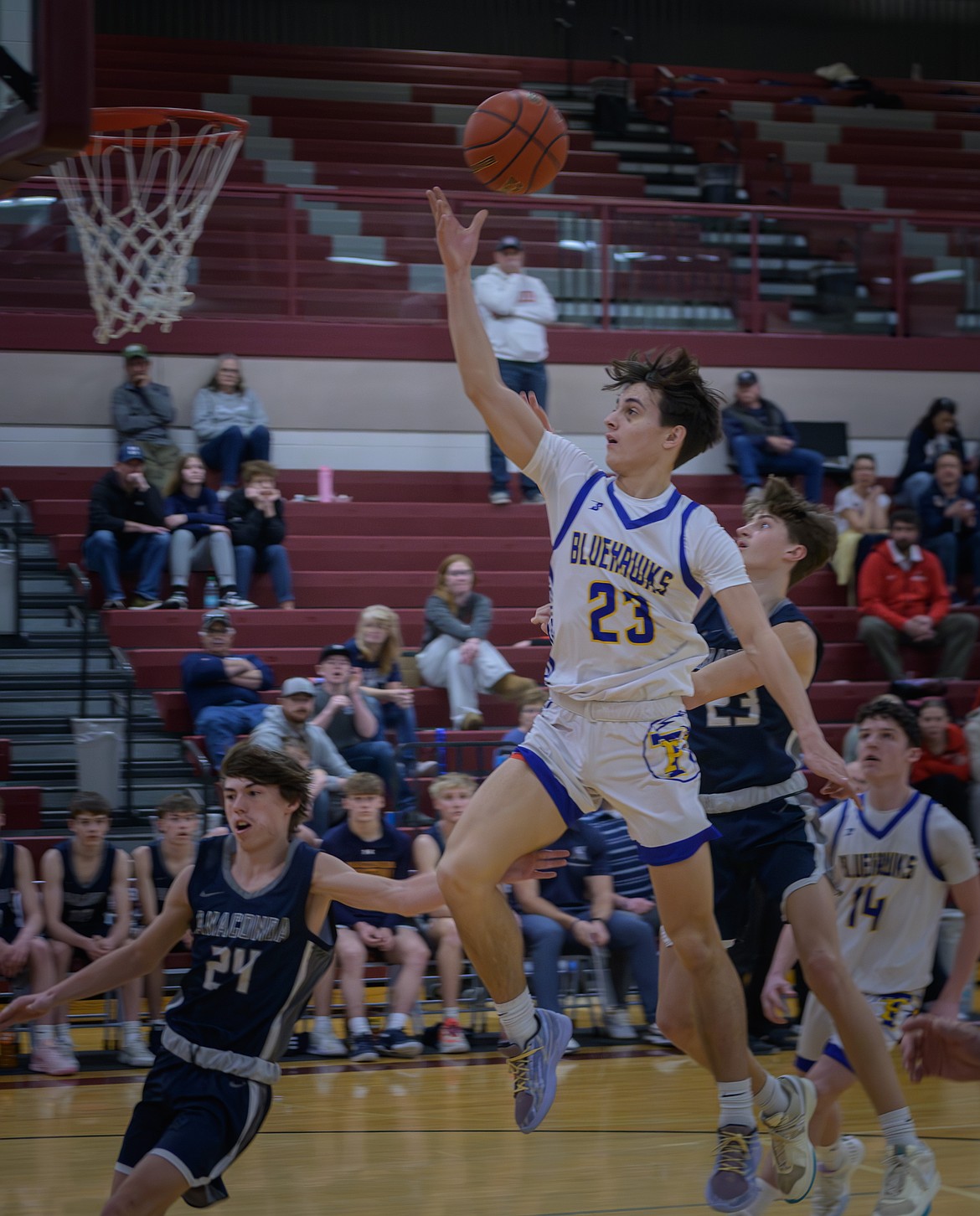 Blue Hawk Sam Burgess goes for two at the Western B tournament. (Tracy Scott/Valley Press)