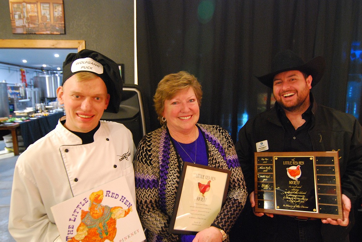 TJ and Toot Sward receive the Little Red Hen award. (Courtesy/Bigfork Area Chamber of Commerce)