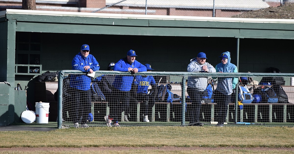 Cougars pull in loss and tie in Ephrata