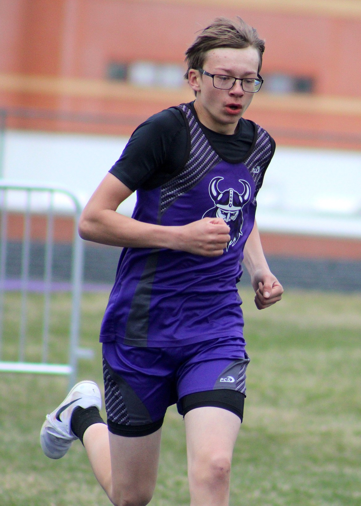 Charlo freshman Dalton Carey runs smoothly at last Saturday's meet in Polson. (Kaleb Unger/Leader)