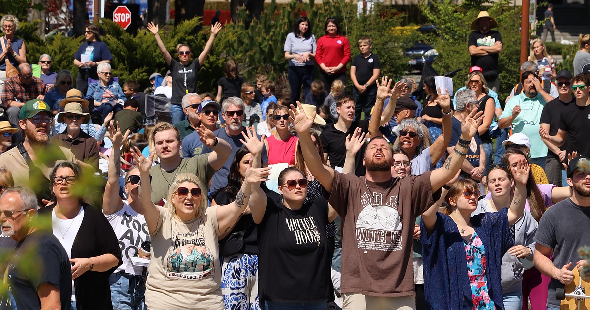 About 600 attend National Day of Prayer in Coeur d'Alene