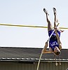 Bullemer ties for top spot in pole vault at Roe