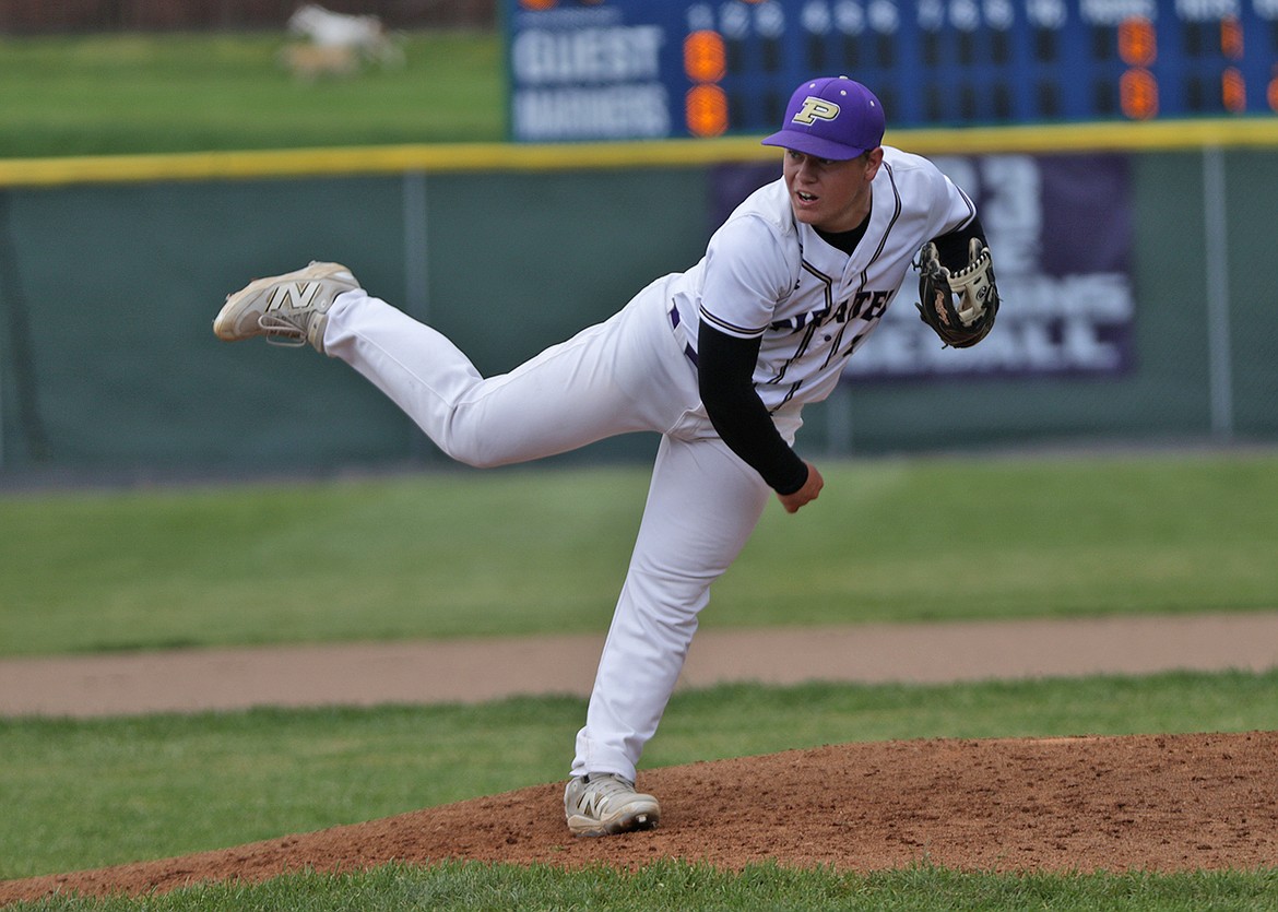 Senior Wyatt Wadsworth started on the bump for the Pirates on senior night. (Bob Gunderson photo)