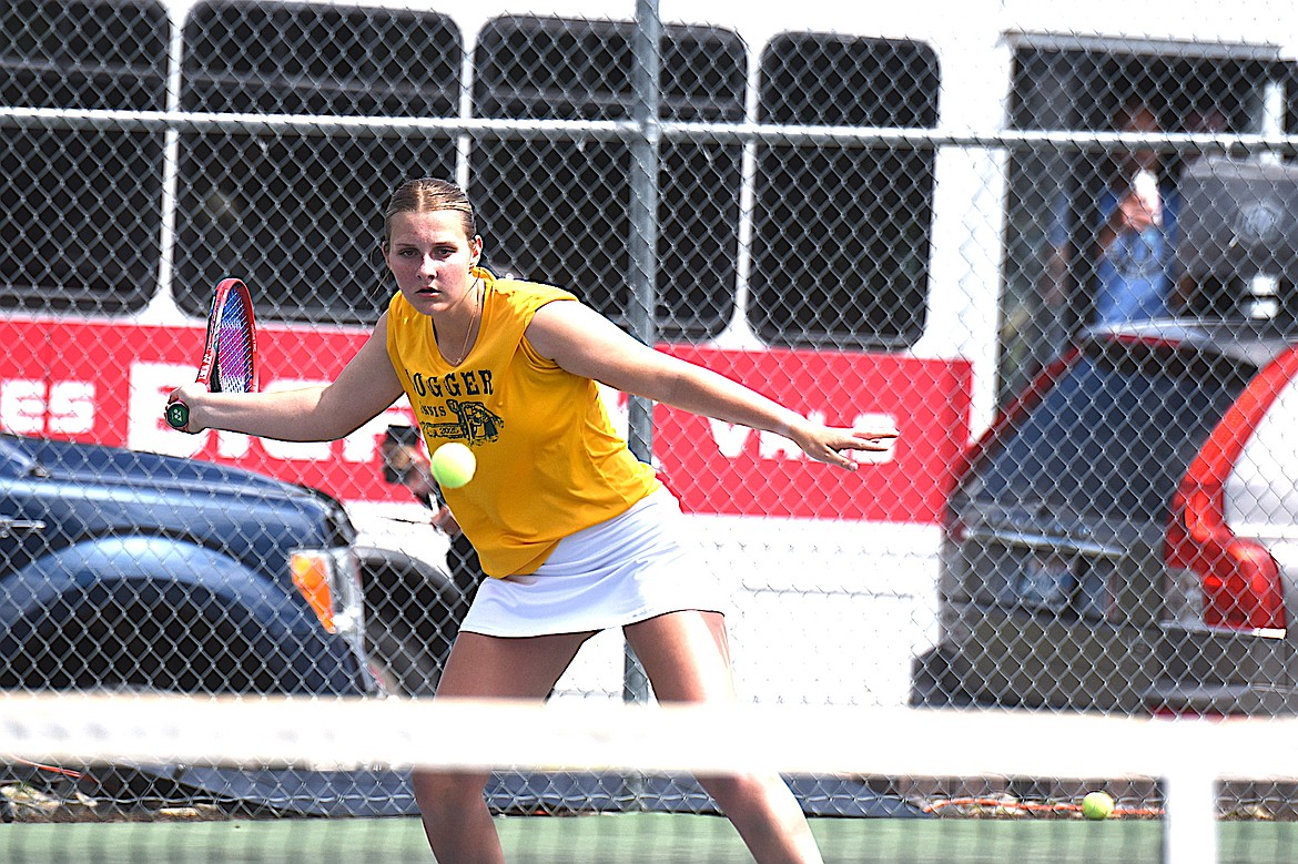 Libby High School tennis player Maggie Fantozzi competes during the Northwest A Divisional Tournament Thursday, May 15, 2025, in Libby. (Scott Shindledecker/The Western News)